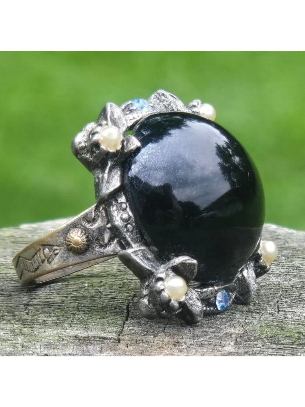 Vintage Gothic Black Cabochon Statement Ring  faux Pearls Blue Rhinestones Snake